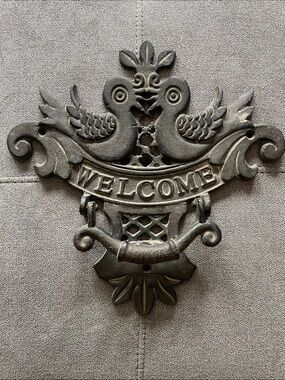 Black Iron Decorative 'Welcome' Door Knocker - Ornate Double Bird Design